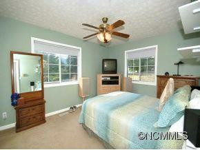 18 WHITE PINE CIRCLE - Photo 9