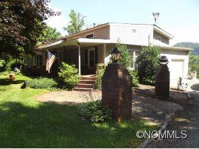 163 Burgess Loop