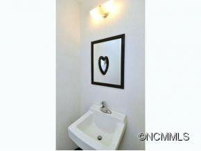 3860 HAYWOOD ROAD - Photo 21