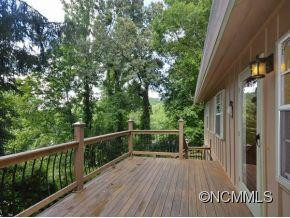 8 EASTCREST DRIVE - Photo 3