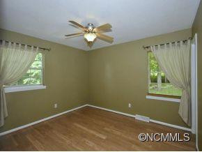 8 EASTCREST DRIVE - Photo 7
