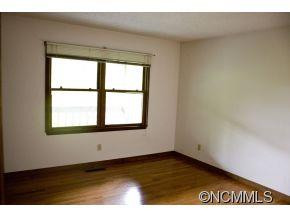6 Meadowview Terrace - Photo 14