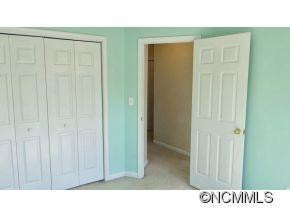 19 Westmont Drive - Photo 16