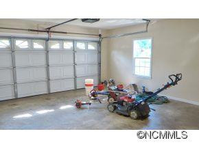 19 Westmont Drive - Photo 18