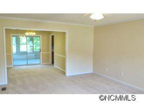 19 Westmont Drive - Photo 7