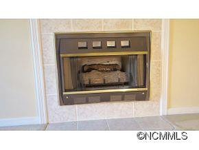 19 Westmont Drive - Photo 8