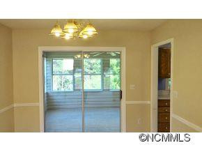 19 Westmont Drive - Photo 9
