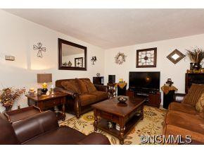 5 Fox Hollow Court - Photo 6