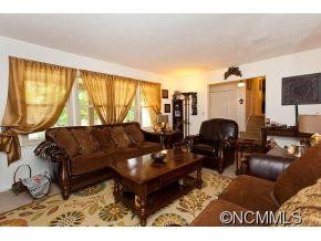 5 Fox Hollow Court - Photo 8