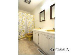 63 Unit 201 Shepard Square - Photo 11