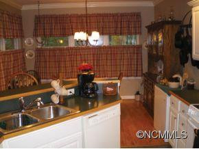 73 Ridgetop Circle - Photo 11