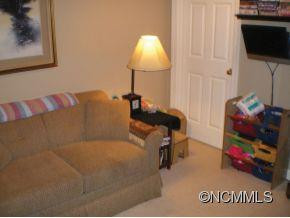 73 Ridgetop Circle - Photo 8