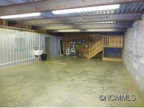 23 CHESTNUT FOREST ROAD - Photo 17