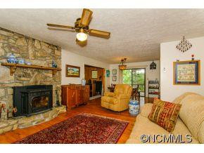 1 Deerpen Drive - Photo 3