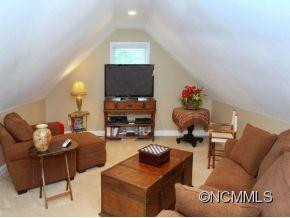 142 WOODBURN DRIVE - Photo 14