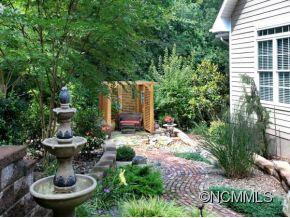 142 WOODBURN DRIVE - Photo 16