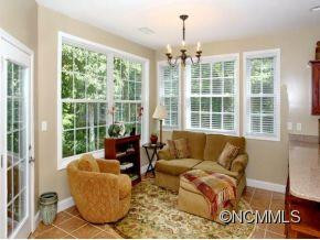 142 WOODBURN DRIVE - Photo 3