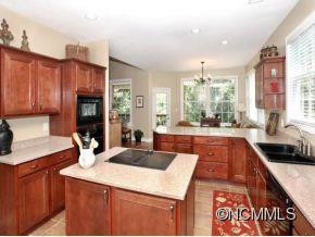 142 WOODBURN DRIVE - Photo 7