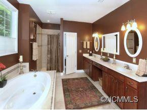 142 WOODBURN DRIVE - Photo 9