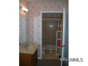 402 Ridge Road - Photo 10