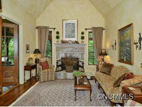 207 VILLAGE SPRINGS LANE - Photo 11