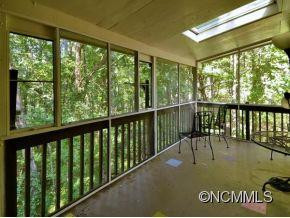 65 SLEEPY HOLLOW DR - Photo 11