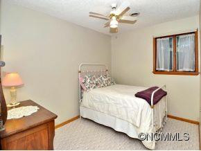 65 SLEEPY HOLLOW DR - Photo 14