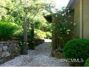 923 Country Club Road - Photo 8