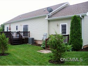 370 Beechnut Dr - Photo 2