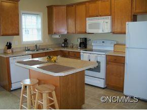 370 Beechnut Dr - Photo 5