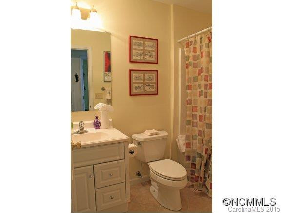 214 Mansfield Street - Photo 13