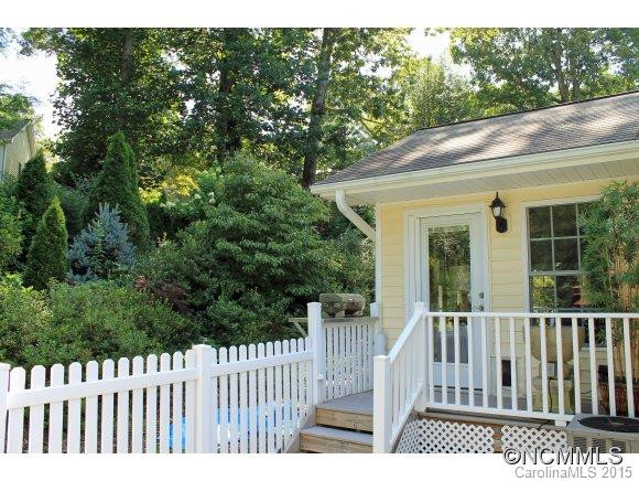 214 Mansfield Street - Photo 15