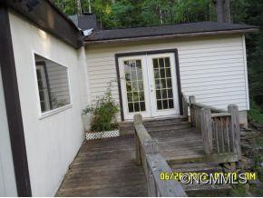 278 Lorraine Drive - Photo 2