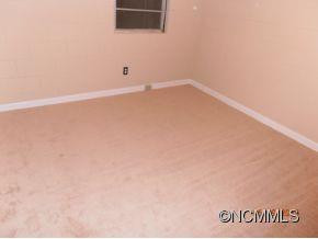 156 Dillow Lane - Photo 5