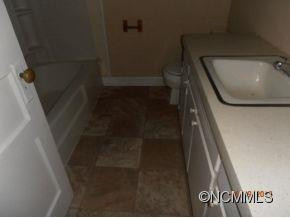 156 Dillow Lane - Photo 7
