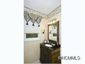 28 MEADOW BROOK DRIVE - Photo 11
