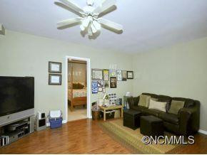 28 MEADOW BROOK DRIVE - Photo 20