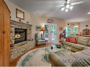 95 Mountain Spring Drive - Photo 3