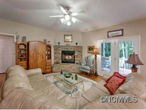 95 Mountain Spring Drive - Photo 4
