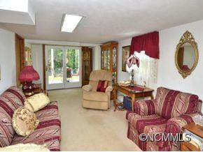 1019 MOUNTAIN VIEW STREET - Photo 8