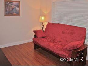 53 WINTERWIND DRIVE - Photo 8