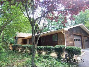 1011 Carousel Lane