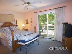 1011 Carousel Lane - Photo 12