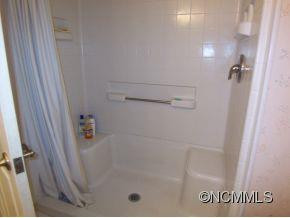 1011 Carousel Lane - Photo 14