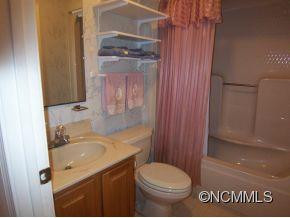 1011 Carousel Lane - Photo 17