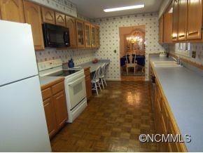 1011 Carousel Lane - Photo 6