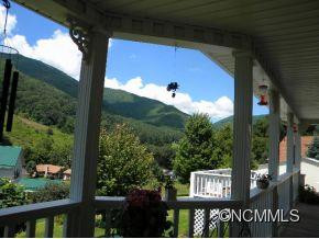 10 Tyler Lane - Photo 2