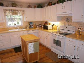 10 Tyler Lane - Photo 12