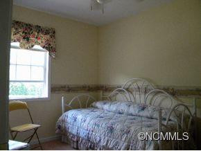 10 Tyler Lane - Photo 14