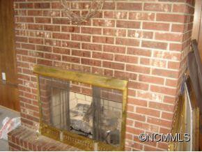15 Dogwood Grove - Photo 7